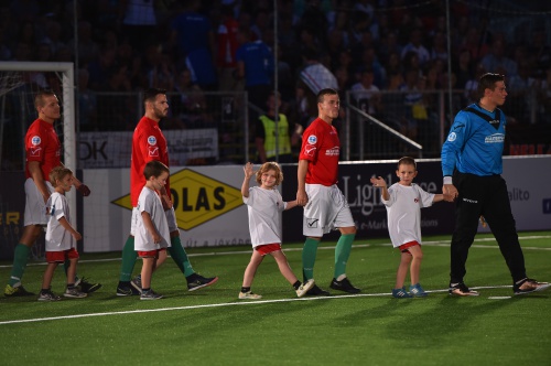 Nagy Lajos irányítja válogatottat 